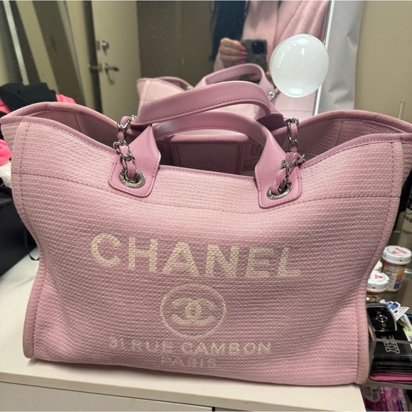 Chanel Deauville S22 Pink Tote Shopping Bag - Picture 2 of 6